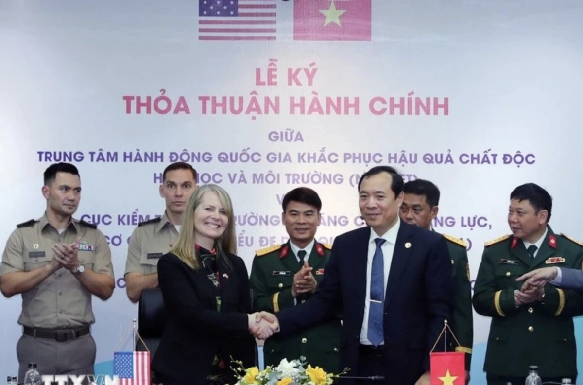 Vietnam, US sign pact to bolster response to chemical, biological, nuclear threats