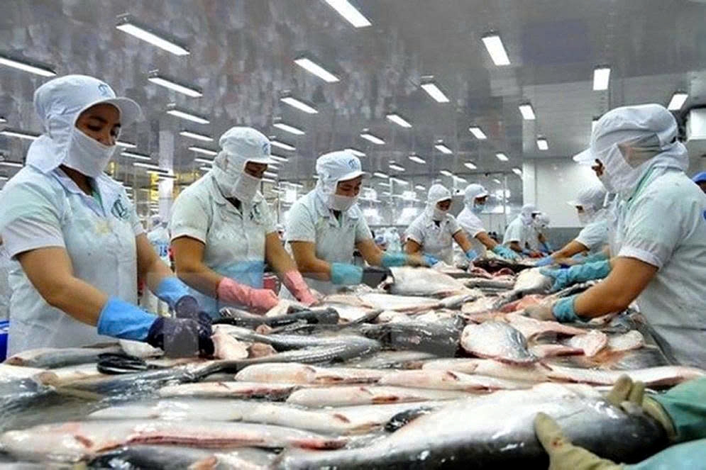 vietnam a trusted global trade partner and strategic supply chain hub picture 2