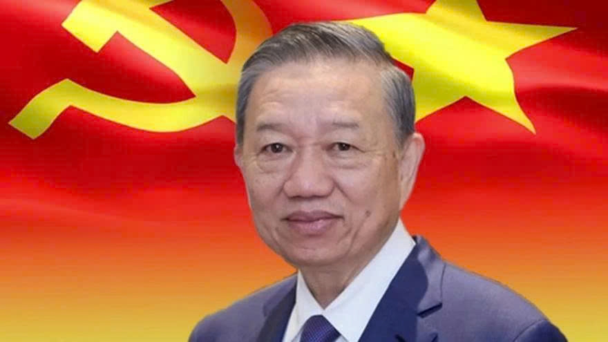 party leader to lam highlights power of solidarity picture 1 party leader to lam highlights power of solidarity picture 1