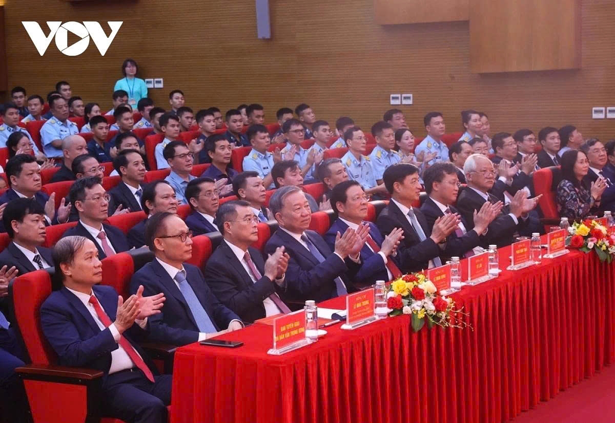 exhibition honours legacy of late party general secretary nguyen van linh picture 1