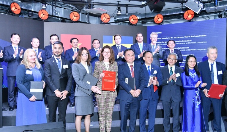 forum sets new momentum for vietnam-sweden ties in green and digital transformation picture 3 forum sets new momentum for vietnam-sweden ties in green and digital transformation picture 3