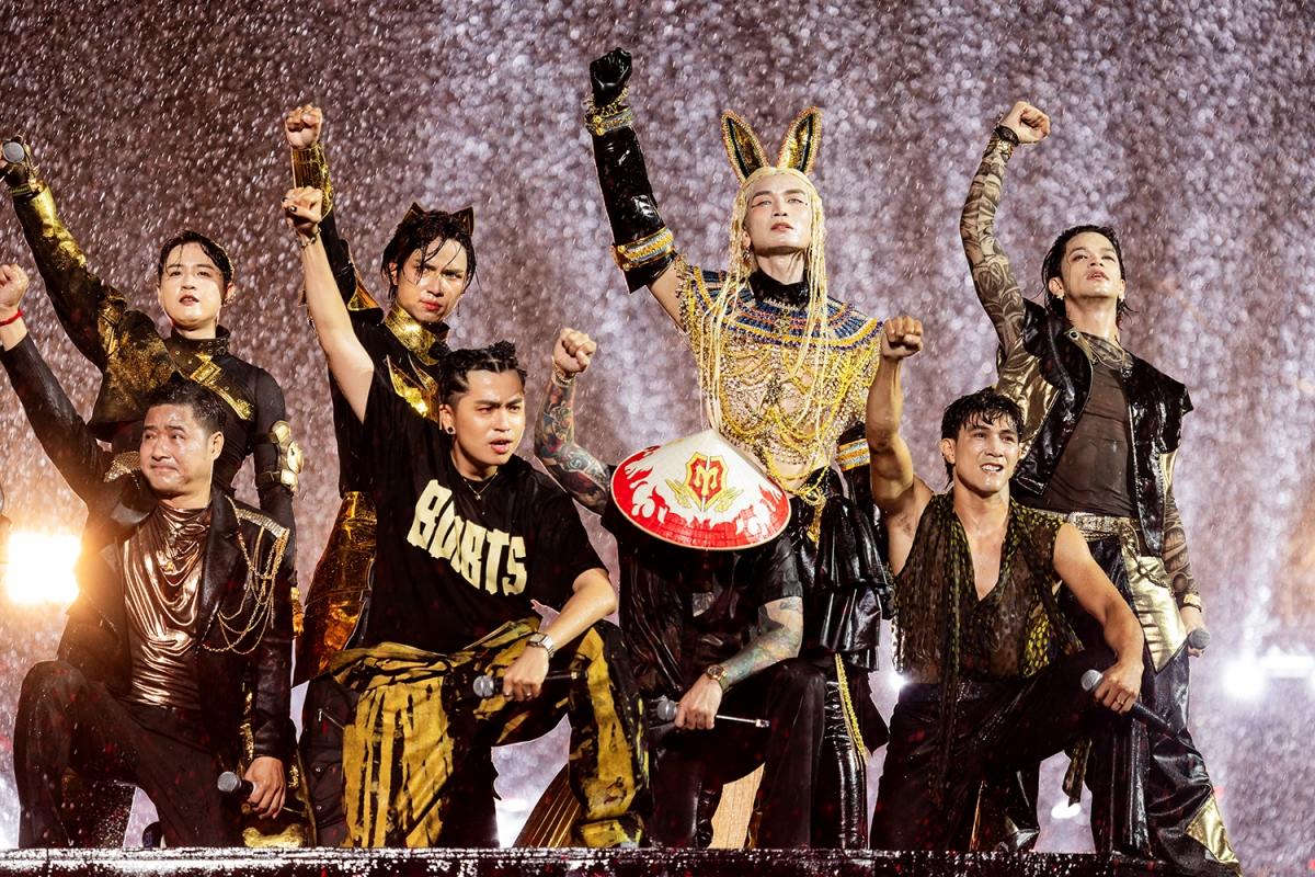 cac anh tai vuot ngan chong gai hat trong mua, sam chop va su co mat dien hinh anh 8
