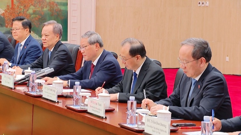 vietnam regards ties with china as a top priority in foreign policy picture 4 vietnam regards ties with china as a top priority in foreign policy picture 4