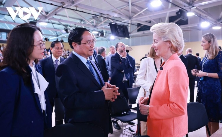 pm chinh meets french president and eu leaders on sidelines of unoc-3 picture 3 pm chinh meets french president and eu leaders on sidelines of unoc-3 picture 3