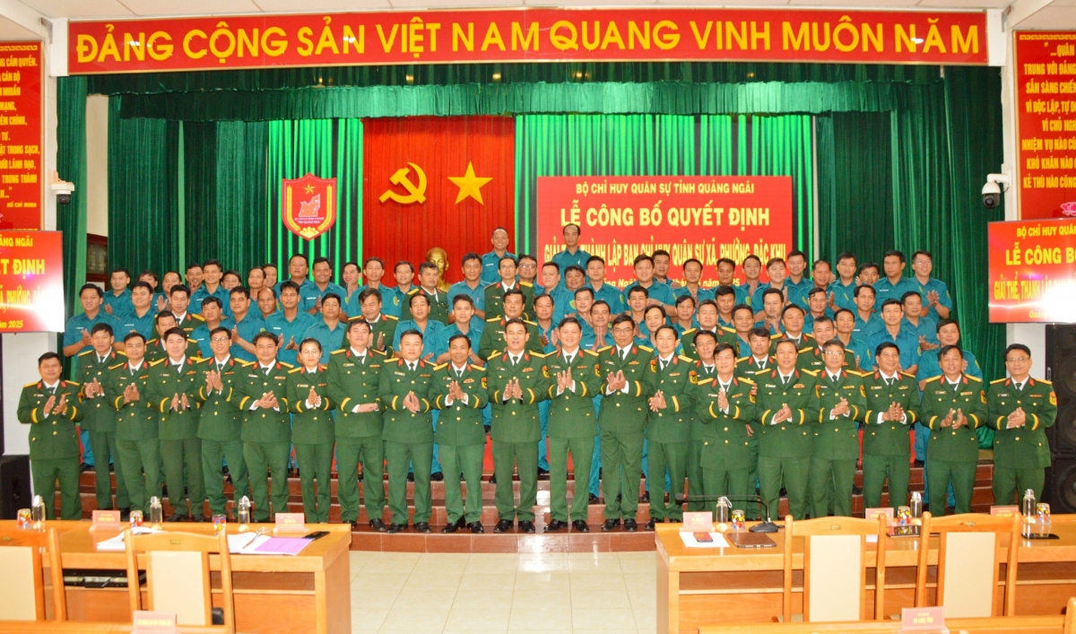 Quảng Ngãi công bố quyết định thành lập ban CHQS xã, phường, đặc khu mới