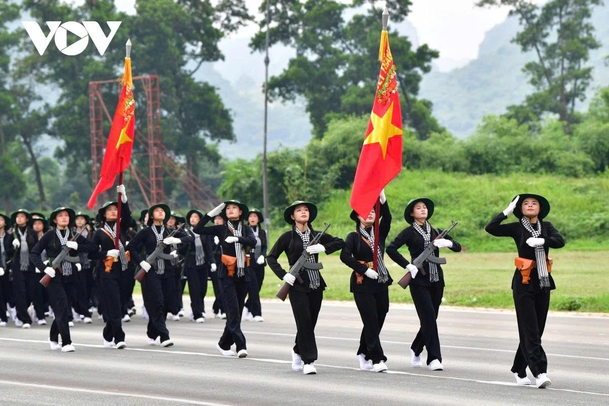 parade units begin first rehearsal for 80th national day celebration picture 11 parade units begin first rehearsal for 80th national day celebration picture 11