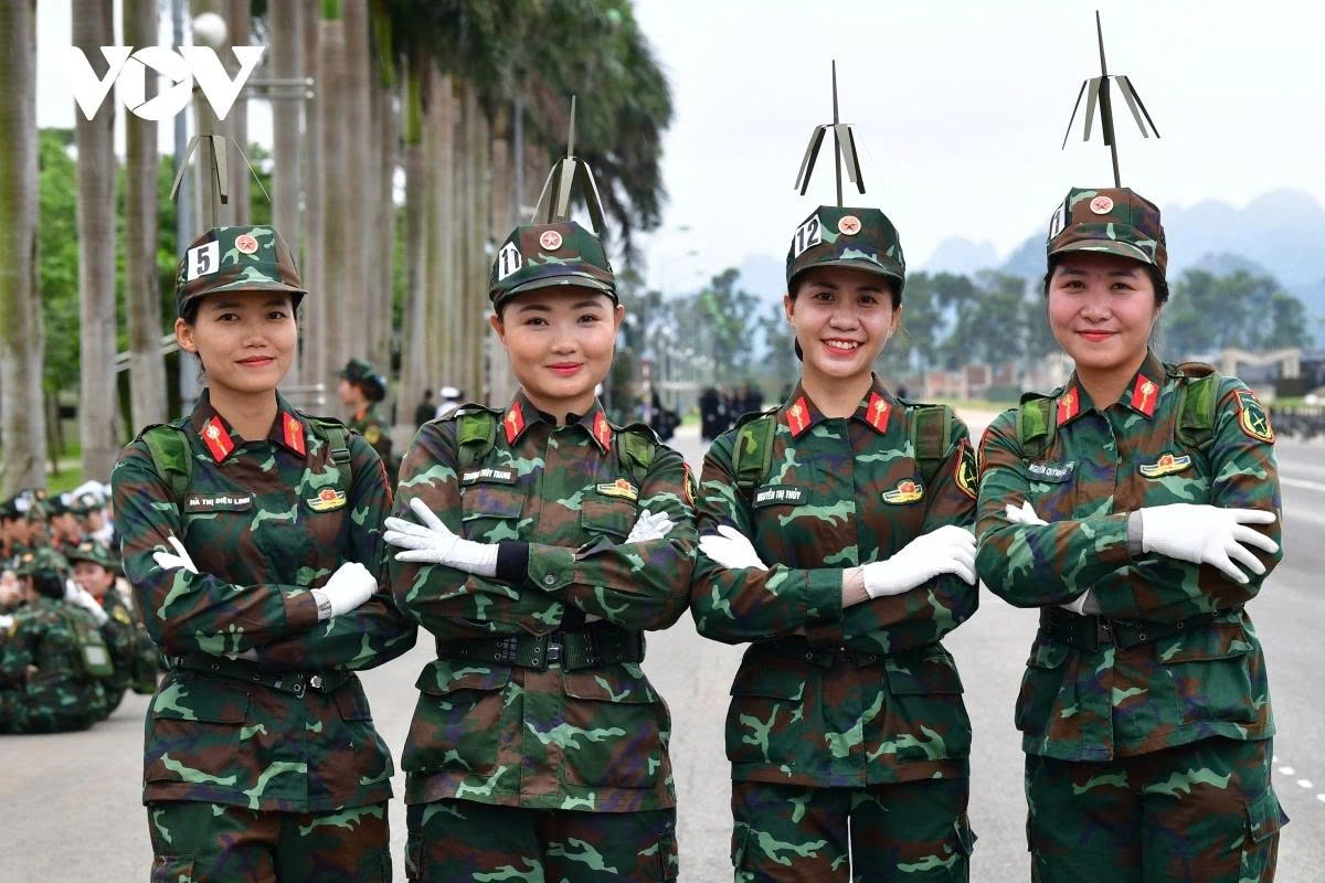 parade units begin first rehearsal for 80th national day celebration picture 12 parade units begin first rehearsal for 80th national day celebration picture 12