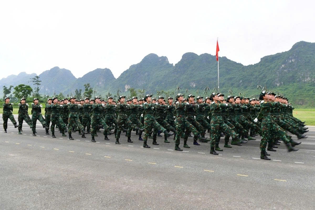 parade units begin first rehearsal for 80th national day celebration picture 3 parade units begin first rehearsal for 80th national day celebration picture 3