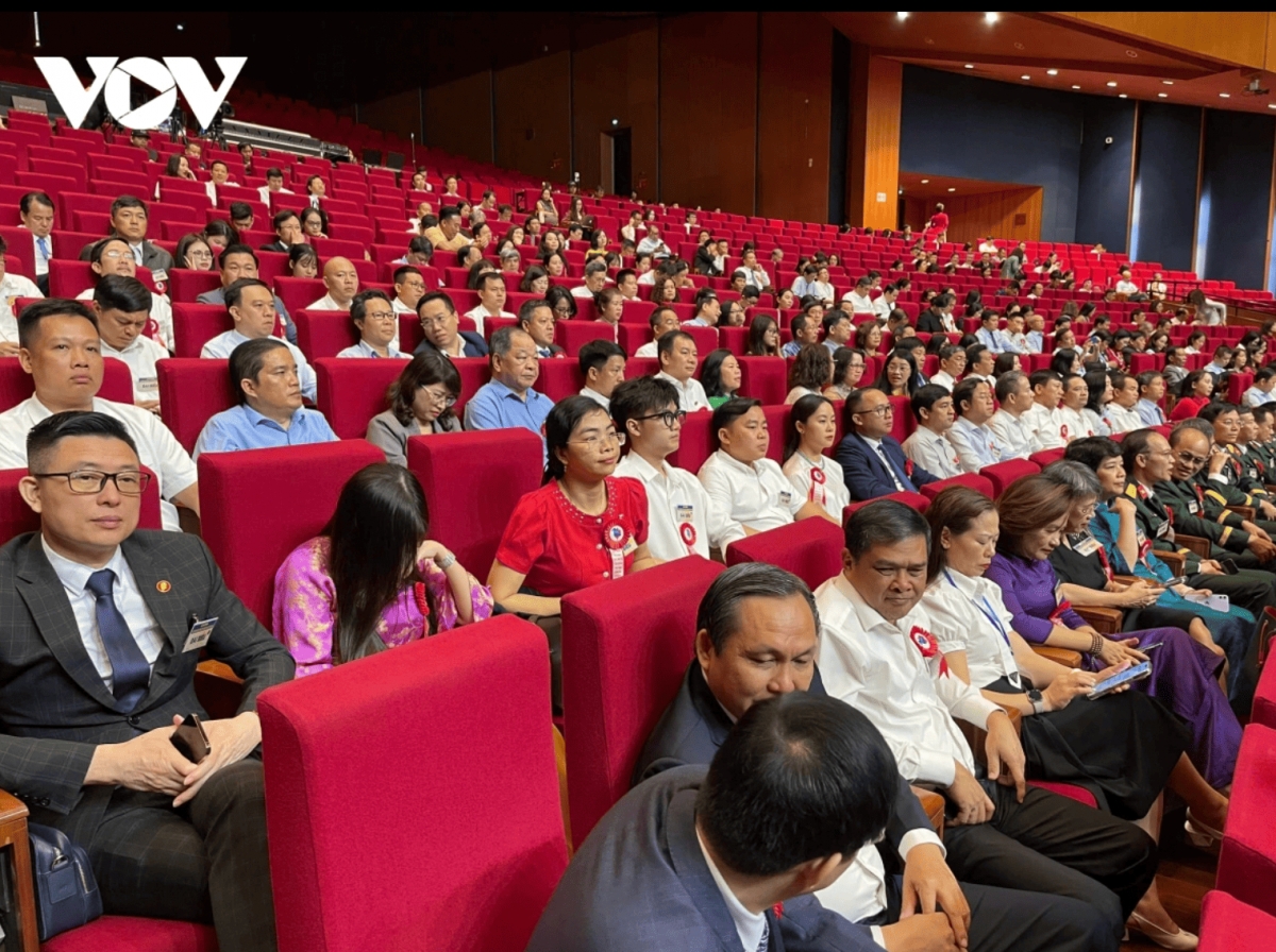 senior leaders attend ceremony marking 100 years of vietnamese revolutionary press picture 4 senior leaders attend ceremony marking 100 years of vietnamese revolutionary press picture 4