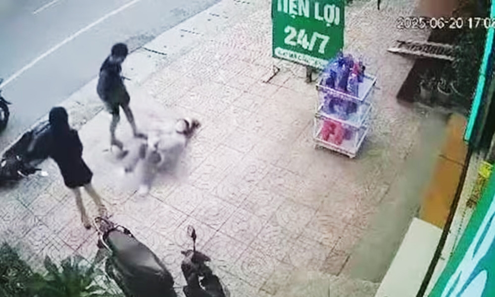 Kẻ côn đồ đánh đập hung bạo 2 cô gái ở Bắc Giang, khai gì?