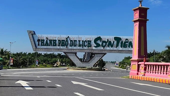 Sập giàn giáo trong Khu du lịch Sơn Tiên, Đồng Nai làm 2 người tử vong