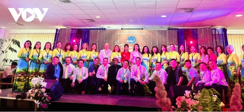 rostock gala honours vietnamese language and identity picture 1 rostock gala honours vietnamese language and identity picture 1