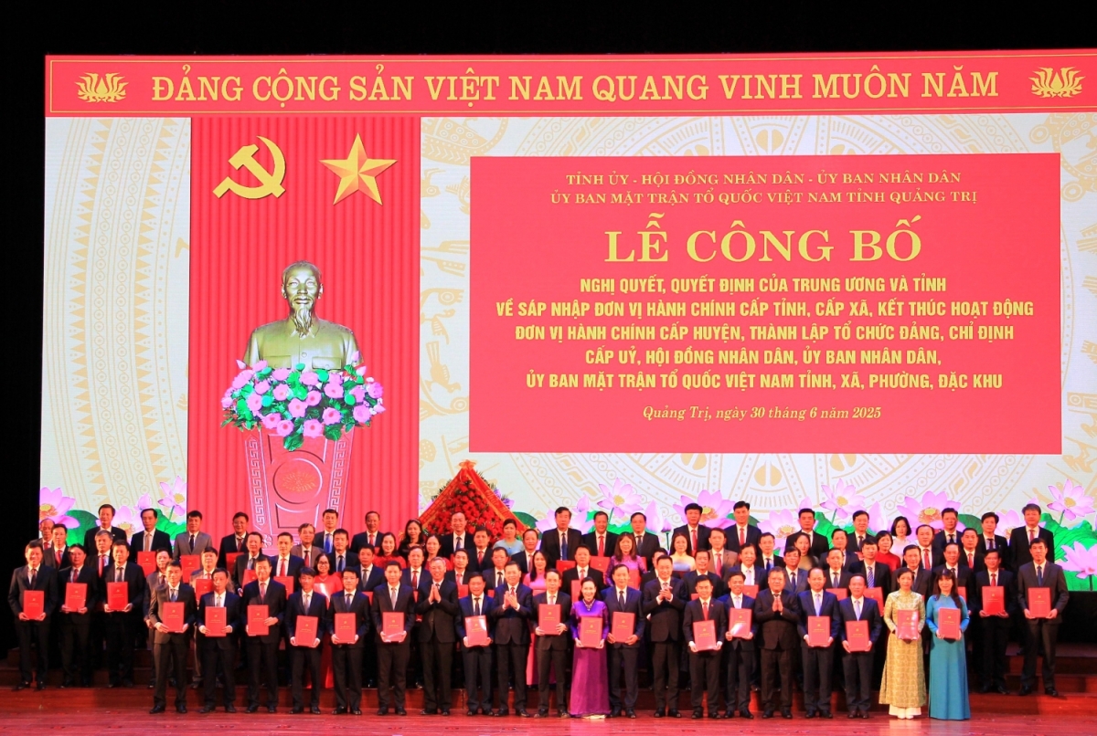 Danh sách 78 bí thư đảng ủy xã, phường, đặc khu của tỉnh Quảng Trị mới