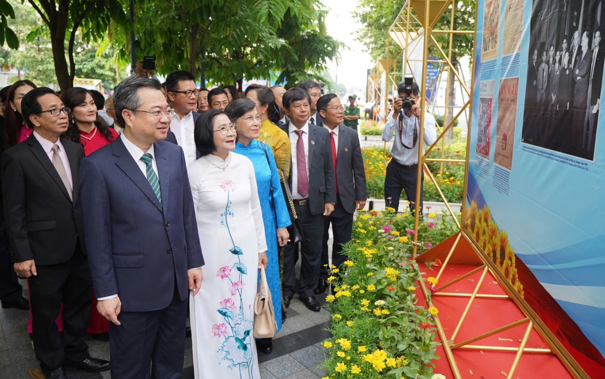tp.hcm trung bay nhieu hinh anh nhan ky niem ngay bao chi cach mang viet nam hinh anh 2