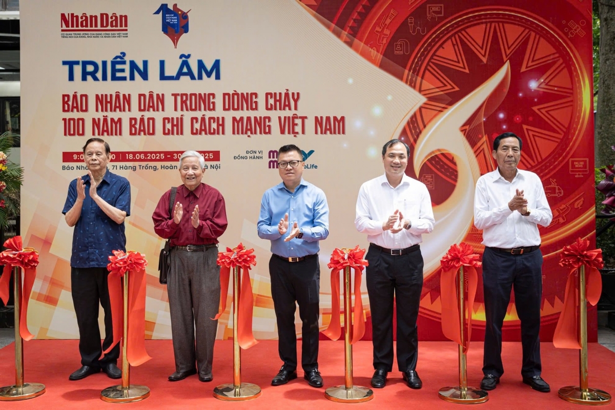 hoạt động tri ân chủ tịch hồ chí minh - người sáng lập nền báo chí cách mạng việt nam hình ảnh 3 hoat dong tri an chu tich ho chi minh - nguoi sang lap nen bao chi cach mang viet nam hinh anh 3