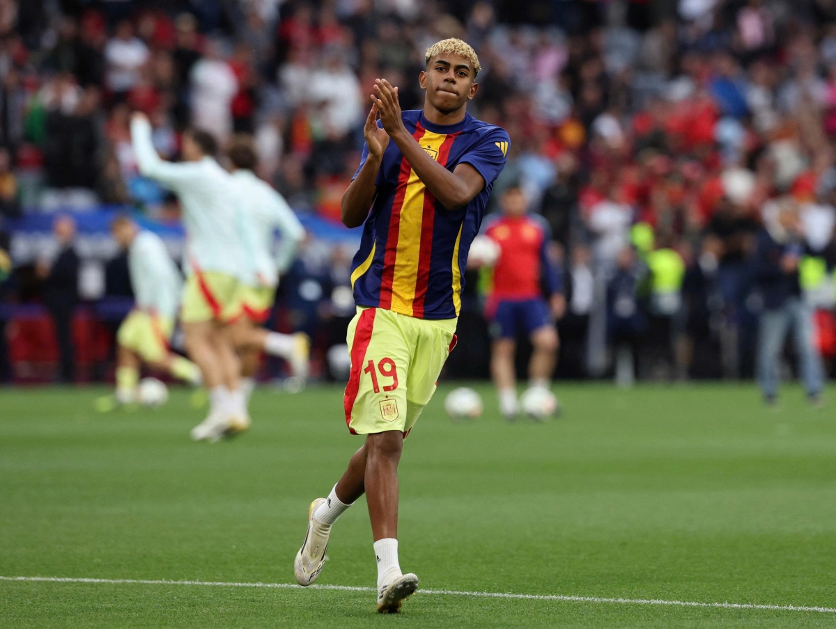 ronaldo ghi bàn, bồ Đào nha vô địch uefa nations league 2024 2025 hình ảnh 26 ronaldo ghi ban, bo Dao nha vo dich uefa nations league 2024 2025 hinh anh 26