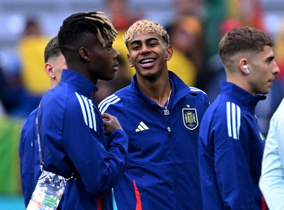 ronaldo ghi bàn, bồ Đào nha vô địch uefa nations league 2024 2025 hình ảnh 22 ronaldo ghi ban, bo Dao nha vo dich uefa nations league 2024 2025 hinh anh 22
