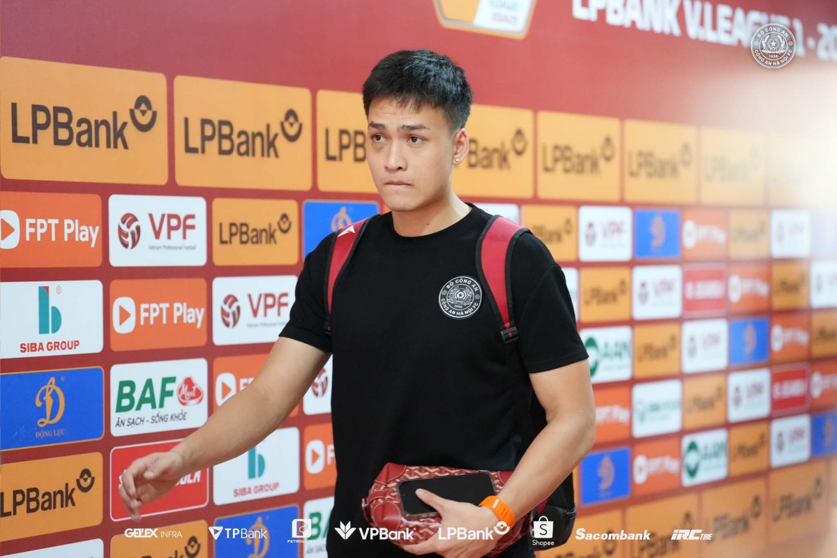 clb cahn thang 5 sao slna, lan dau vo dich cup quoc gia hinh anh 9
