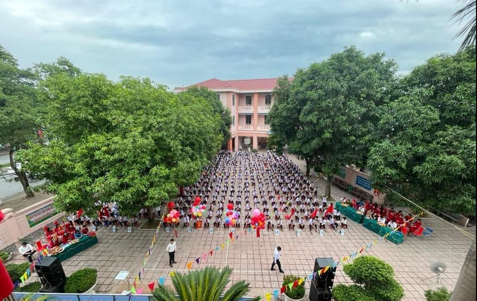 Nghệ An: Không để trường học khi chuyển xuống cấp xã thất thoát hồ sơ, tài sản