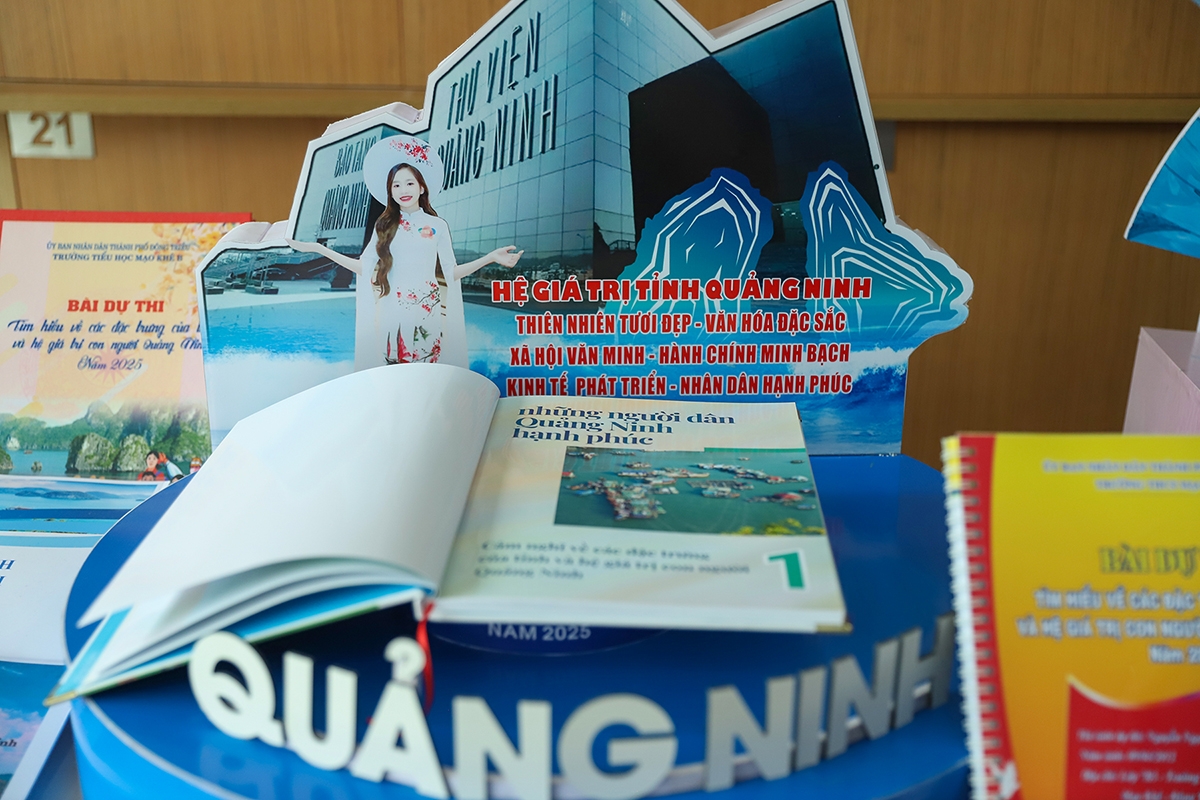 hoc sinh quang ninh lap tu sach vung cao, lam video, podcast lan toa van hoa doc hinh anh 3