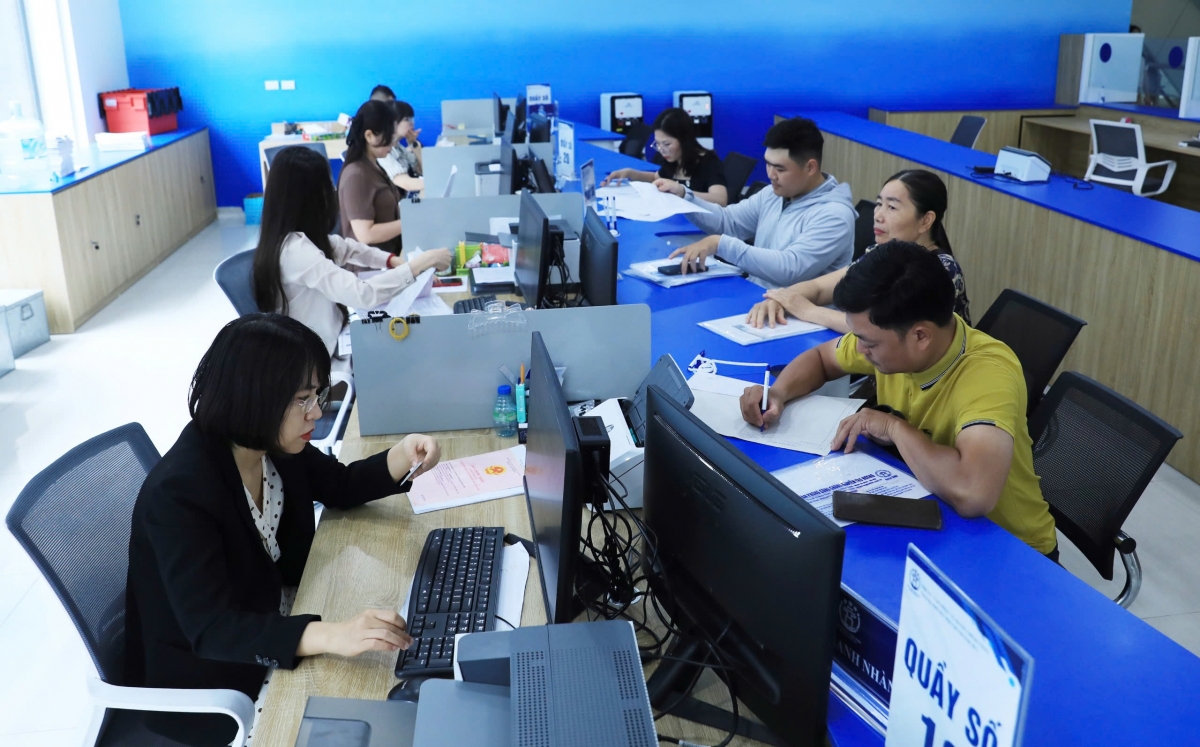 Giải quyết hàng chục hồ sơ bất động sản, ngân hàng cùng lúc nhờ làn xanh ưu tiên