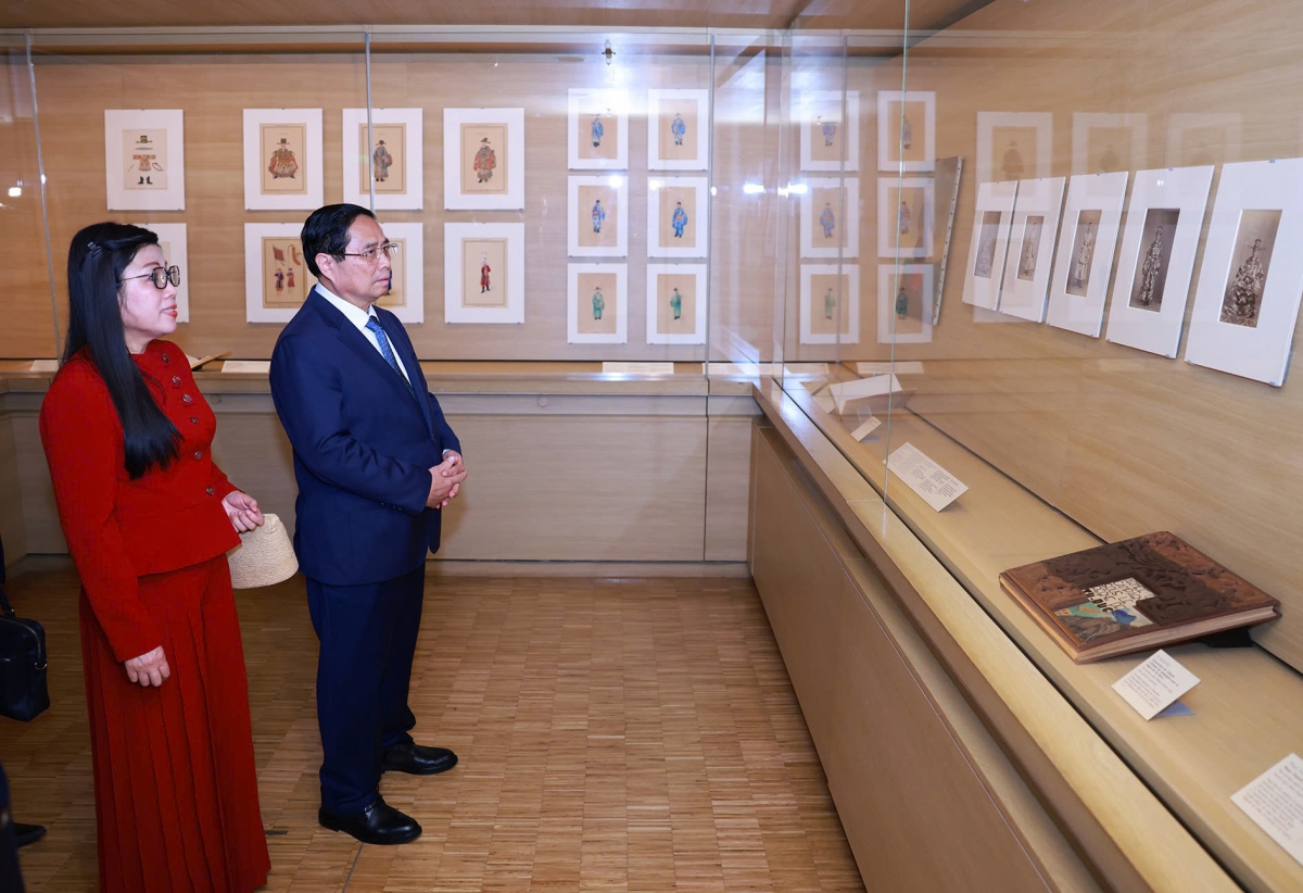 thủ tướng phạm minh chính thăm bảo tàng quai branly - jacques chirac hình ảnh 2 thu tuong pham minh chinh tham bao tang quai branly - jacques chirac hinh anh 2