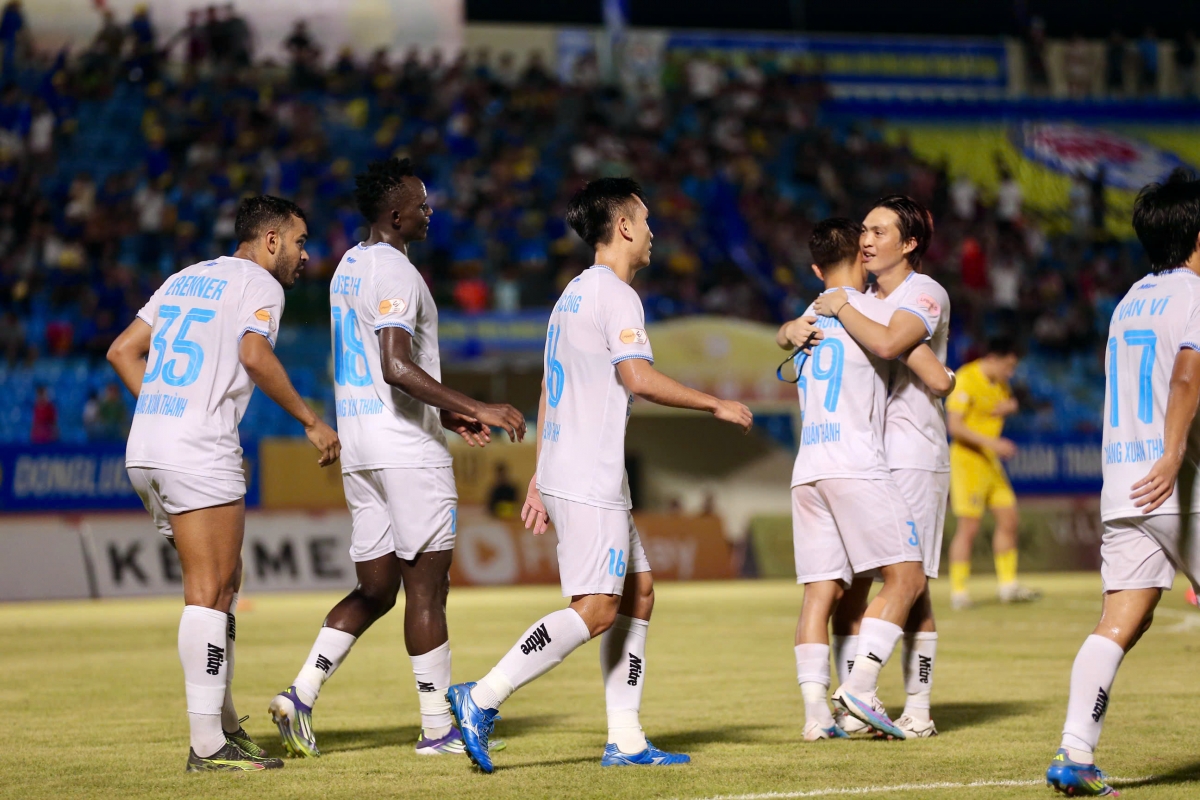 nam Định vô địch v-league 2024 2025, cuộc chiến trụ hạng căng như dây đàn hình ảnh 16 nam Dinh vo dich v-league 2024 2025, cuoc chien tru hang cang nhu day dan hinh anh 16