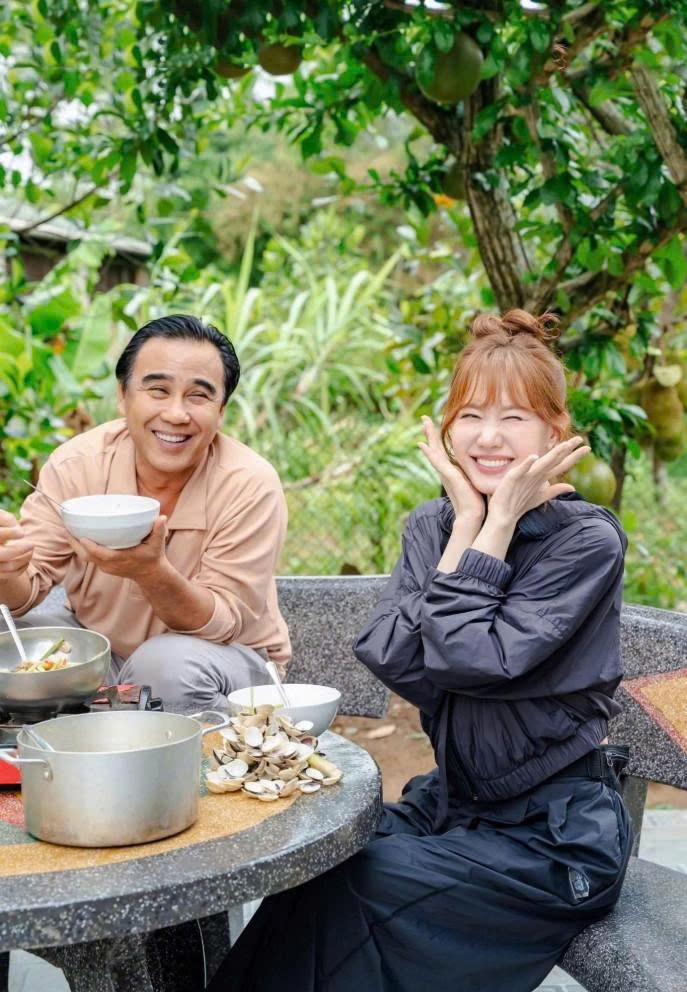 sao việt 1 7 quỳnh lương khoe bụng bầu ở những tháng cuối thai kỳ hình ảnh 7 sao viet 1 7 quynh luong khoe bung bau o nhung thang cuoi thai ky hinh anh 7