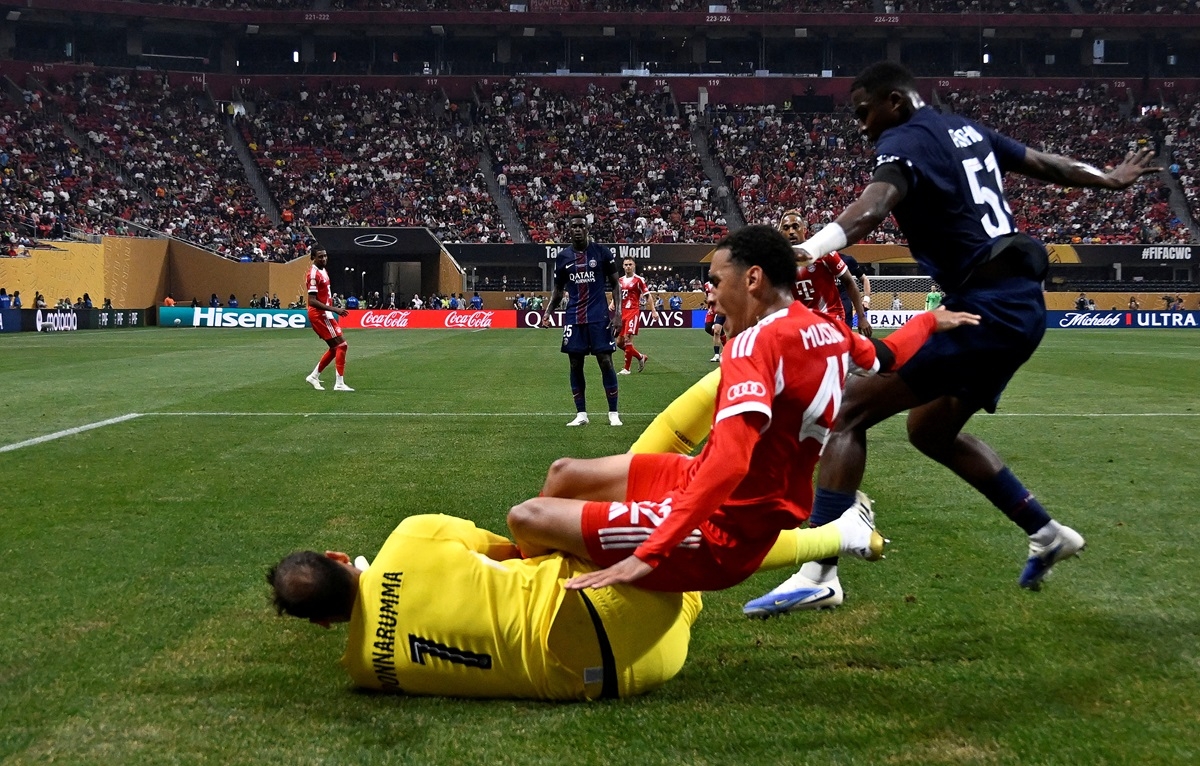 ngôi sao của bayern munich chấn thương kinh hoàng ở trận gặp psg hình ảnh 2 ngoi sao cua bayern munich chan thuong kinh hoang o tran gap psg hinh anh 2