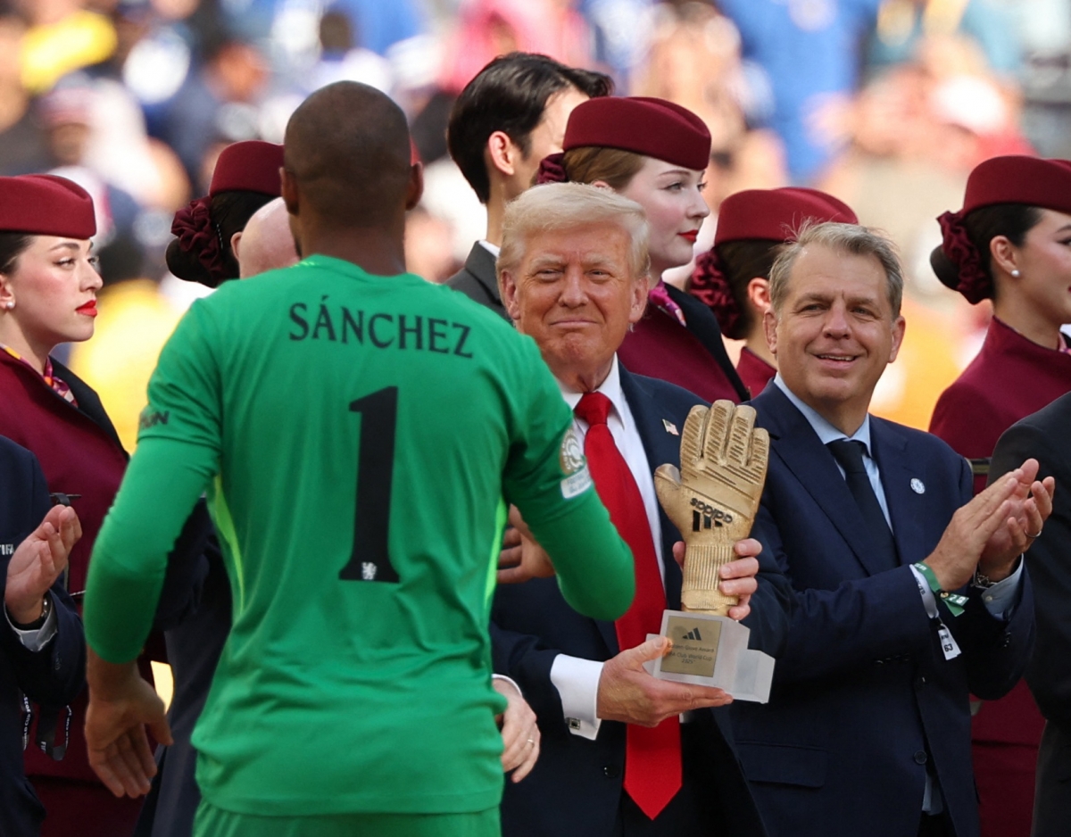 bung no cam xuc khoanh khac dan sao chelsea nhan danh hieu club world cup hinh anh 3