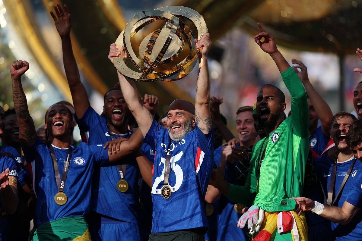 bung no cam xuc khoanh khac dan sao chelsea nhan danh hieu club world cup hinh anh 6