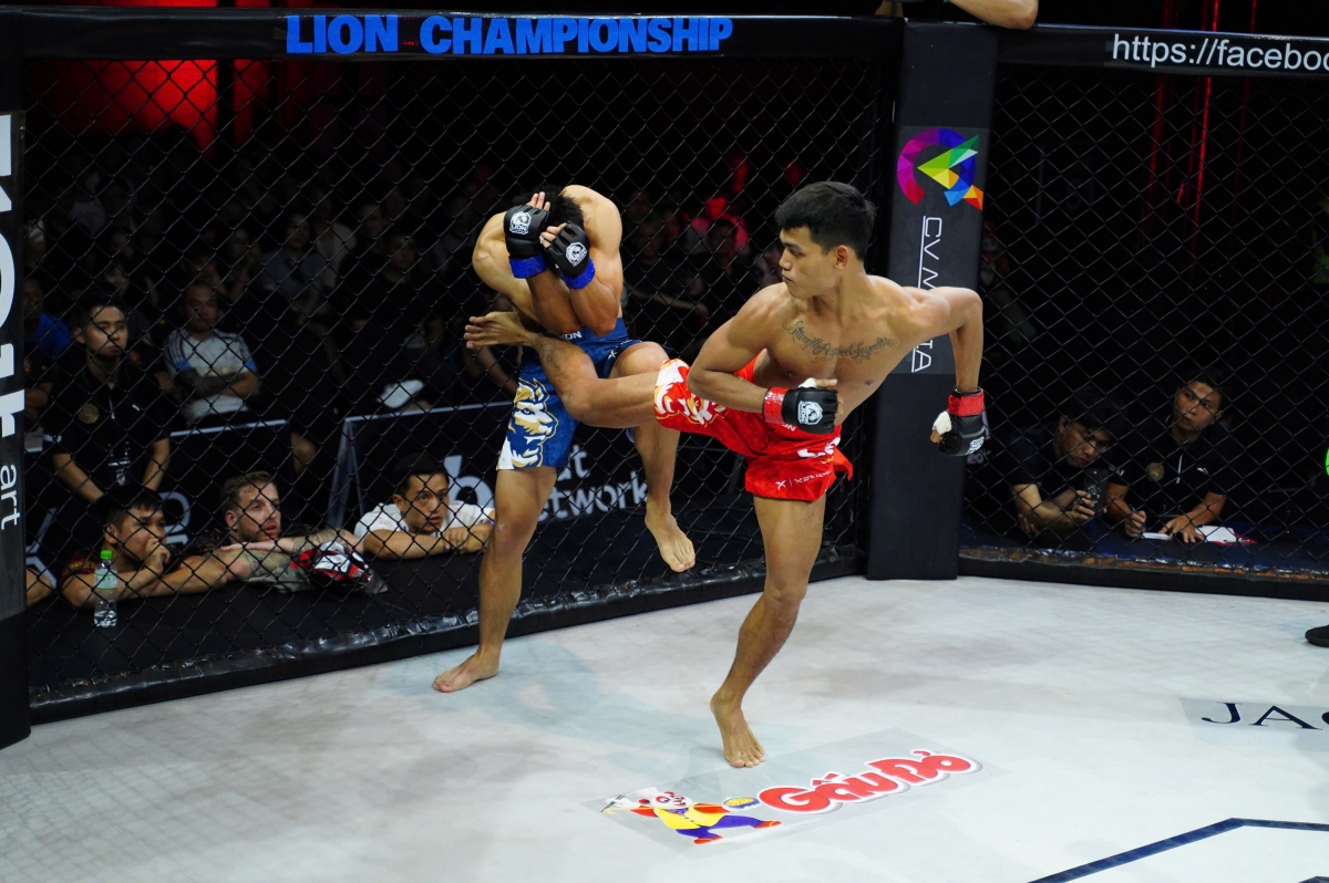 lion championship 24 vĐv việt nam áp đảo các võ sĩ trung quốc và campuchia hình ảnh 10 lion championship 24 vDv viet nam ap dao cac vo si trung quoc va campuchia hinh anh 10