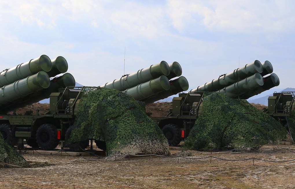 la chan my suy yeu, ukraine gong minh doi pho bao uav va ten lua cua nga hinh anh 1