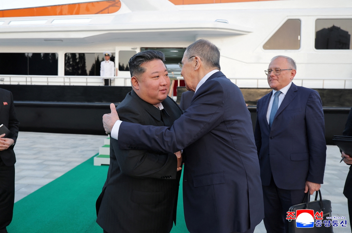 Ông Kim Jong Un tuyên bố ủng hộ Nga “vô điều kiện” trong xung đột với Ukraine