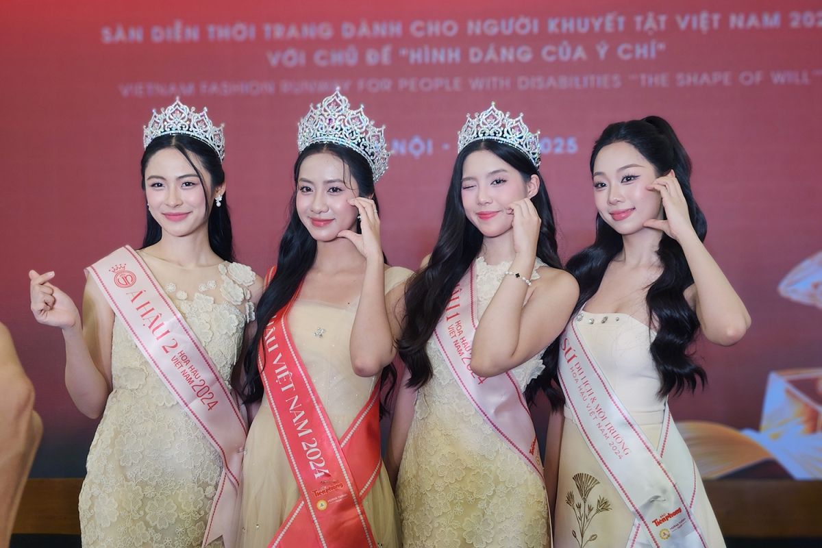 Hoa hậu Hà Trúc Linh: “Tôi là cô gái còn nhiều thiếu sót”