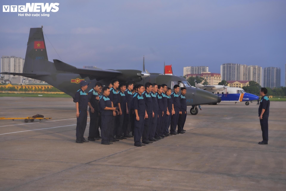 dàn ngựa thồ lần đầu huấn luyện trên bầu trời hà nội chuẩn bị diễu binh 2 9 hình ảnh 2 dan ngua tho lan dau huan luyen tren bau troi ha noi chuan bi dieu binh 2 9 hinh anh 2