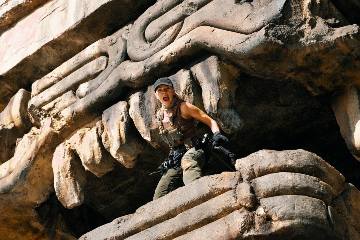 jurassic world rebirth scarlett johansson chia sẻ giấc mơ thành hiện thực hình ảnh 2 jurassic world rebirth scarlett johansson chia se giac mo thanh hien thuc hinh anh 2