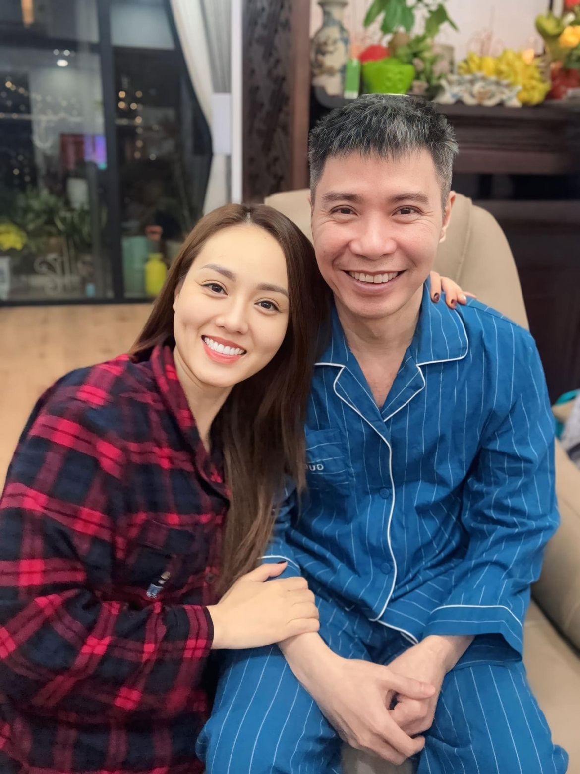 sao viet 27 7 vo nsnd cong ly phu nhan tin don mang thai hinh anh 1