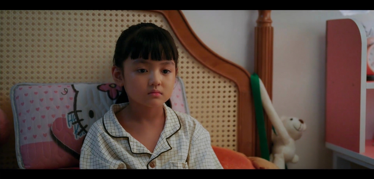 2 dien vien nhi quen mat trong phim cau vong o phia chan troi hinh anh 3