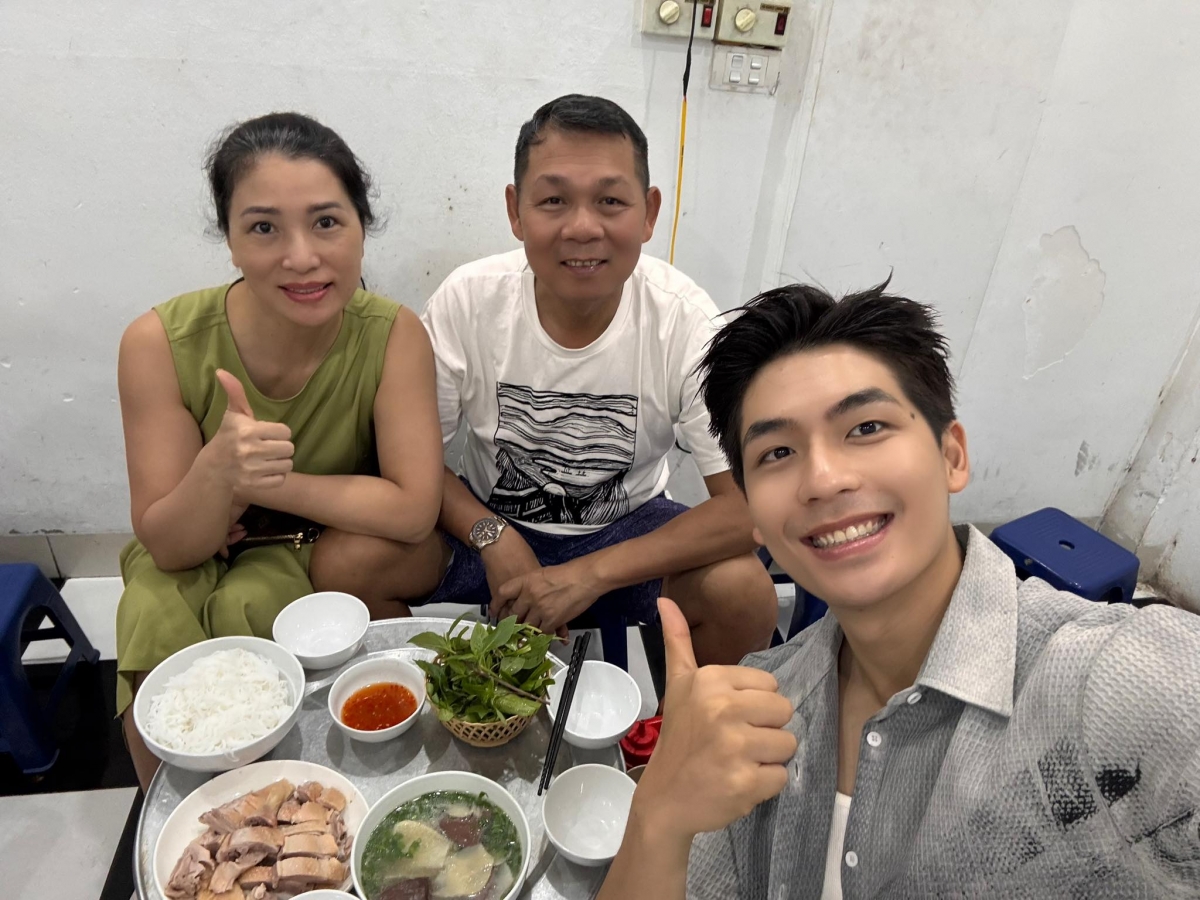 sao việt 5 7 thanh trúc - châu khải phong mừng thôi nôi con gái hình ảnh 8 sao viet 5 7 thanh truc - chau khai phong mung thoi noi con gai hinh anh 8