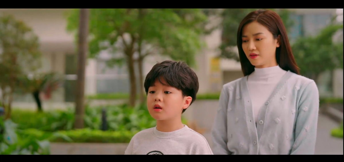 2 dien vien nhi quen mat trong phim cau vong o phia chan troi hinh anh 5