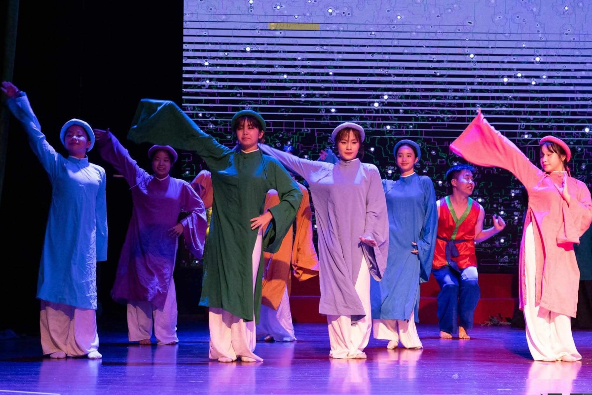 gần 100 vũ công nhí kể giấc mơ bằng ballet, hiphop và múa hiện đại hình ảnh 4 gan 100 vu cong nhi ke giac mo bang ballet, hiphop va mua hien dai hinh anh 4