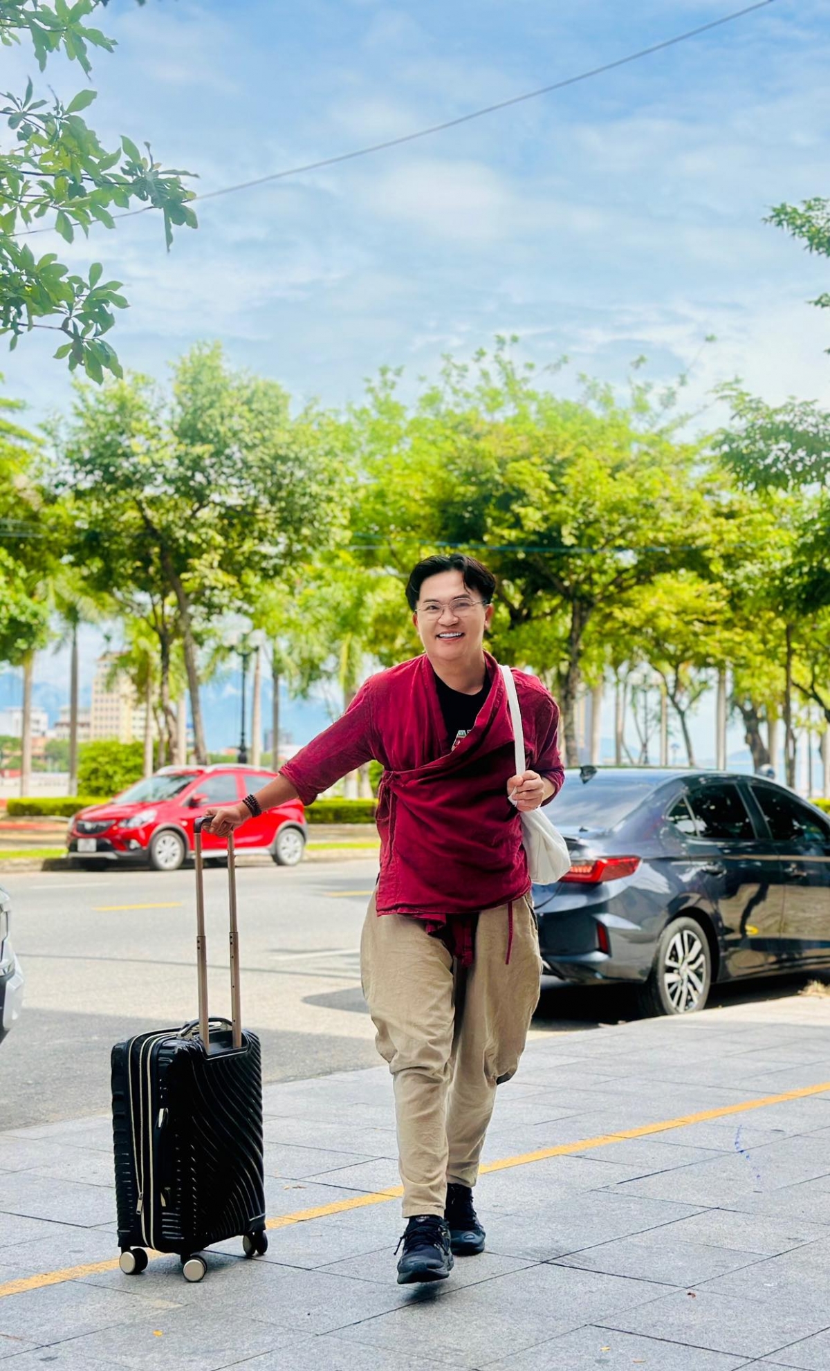 sao việt 4 7 tiểu vy hóa thân thành hoa hậu vườn vải hình ảnh 3 sao viet 4 7 tieu vy hoa than thanh hoa hau vuon vai hinh anh 3
