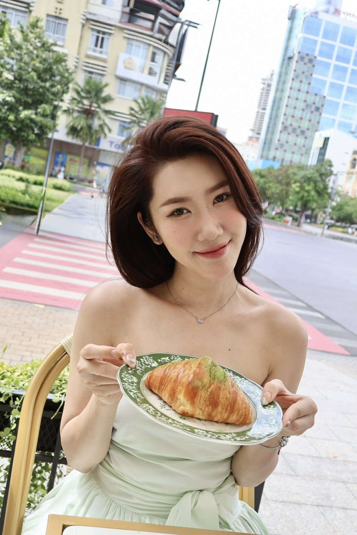 sao việt 16 7 hoa hậu phạm hương chuẩn bị tiệc sinh nhật con trai hình ảnh 5 sao viet 16 7 hoa hau pham huong chuan bi tiec sinh nhat con trai hinh anh 5