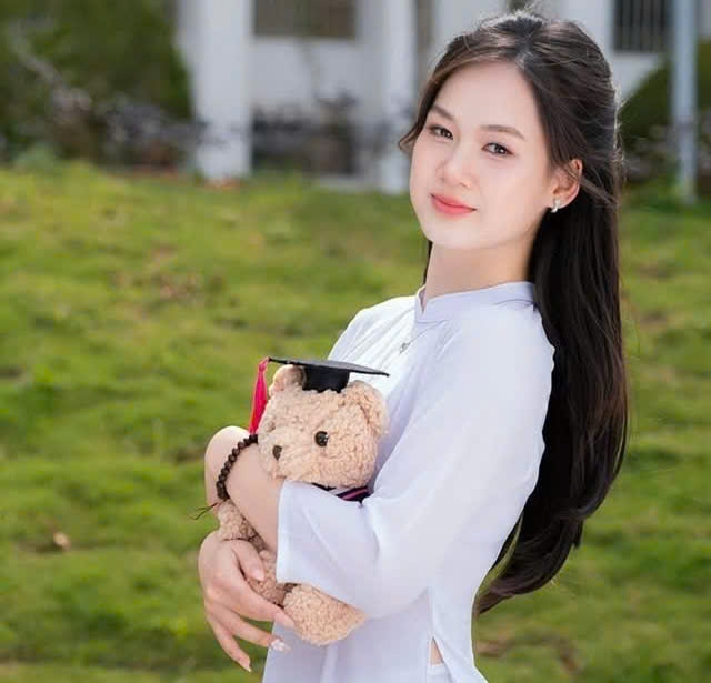 nữ sinh phú thọ đạt 3 điểm 10, là thủ khoa khối a00 toàn quốc năm 2025 hình ảnh 1 nu sinh phu tho dat 3 diem 10, la thu khoa khoi a00 toan quoc nam 2025 hinh anh 1
