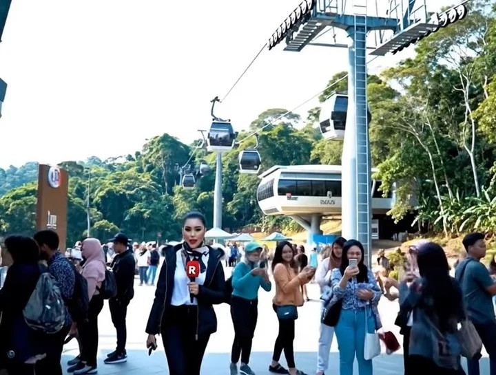 Đi du lịch theo video mà ai tạo ra, cặp đôi bị lừa tới địa điểm không có thật hình ảnh 2 Di du lich theo video ma ai tao ra, cap doi bi lua toi dia diem khong co that hinh anh 2