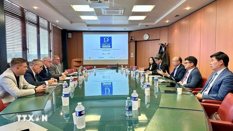 vietnam seeks local cooperation opportunities with france s normandy picture 1 vietnam seeks local cooperation opportunities with france s normandy picture 1