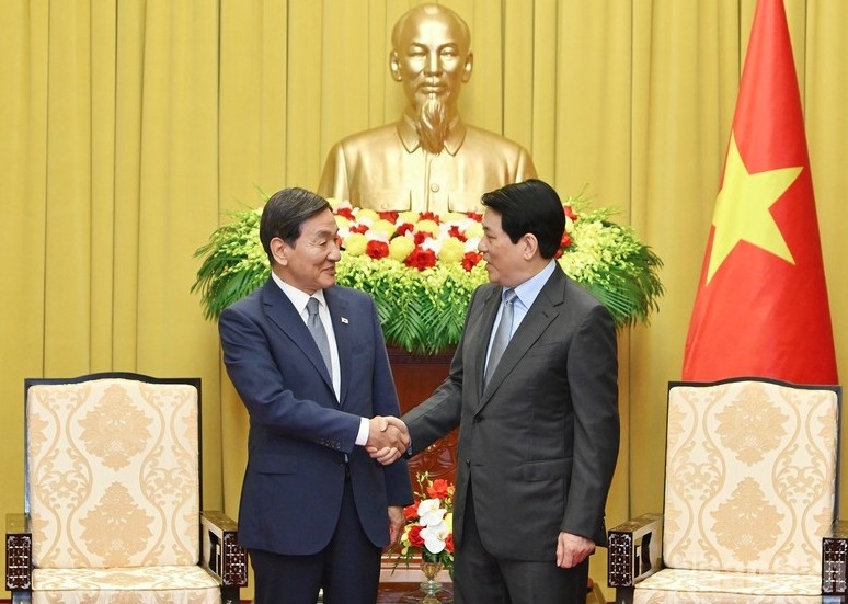 president luong cuong receives special envoy of rok president picture 1 president luong cuong receives special envoy of rok president picture 1