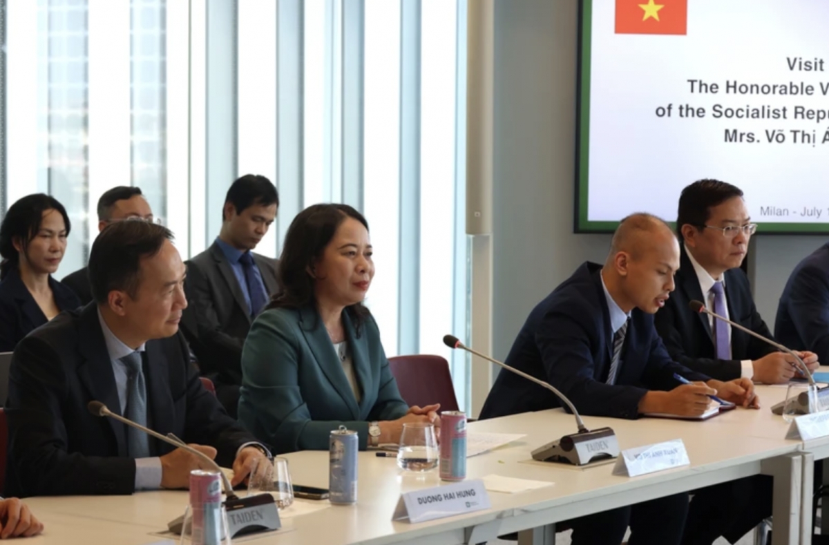 vietnam, italy s lombardy region step up cooperative ties picture 1