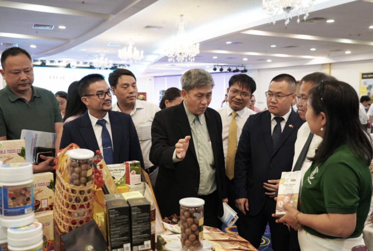 quang tri fosters trade ties between domestic and int l businesses picture 1 quang tri fosters trade ties between domestic and int l businesses picture 1